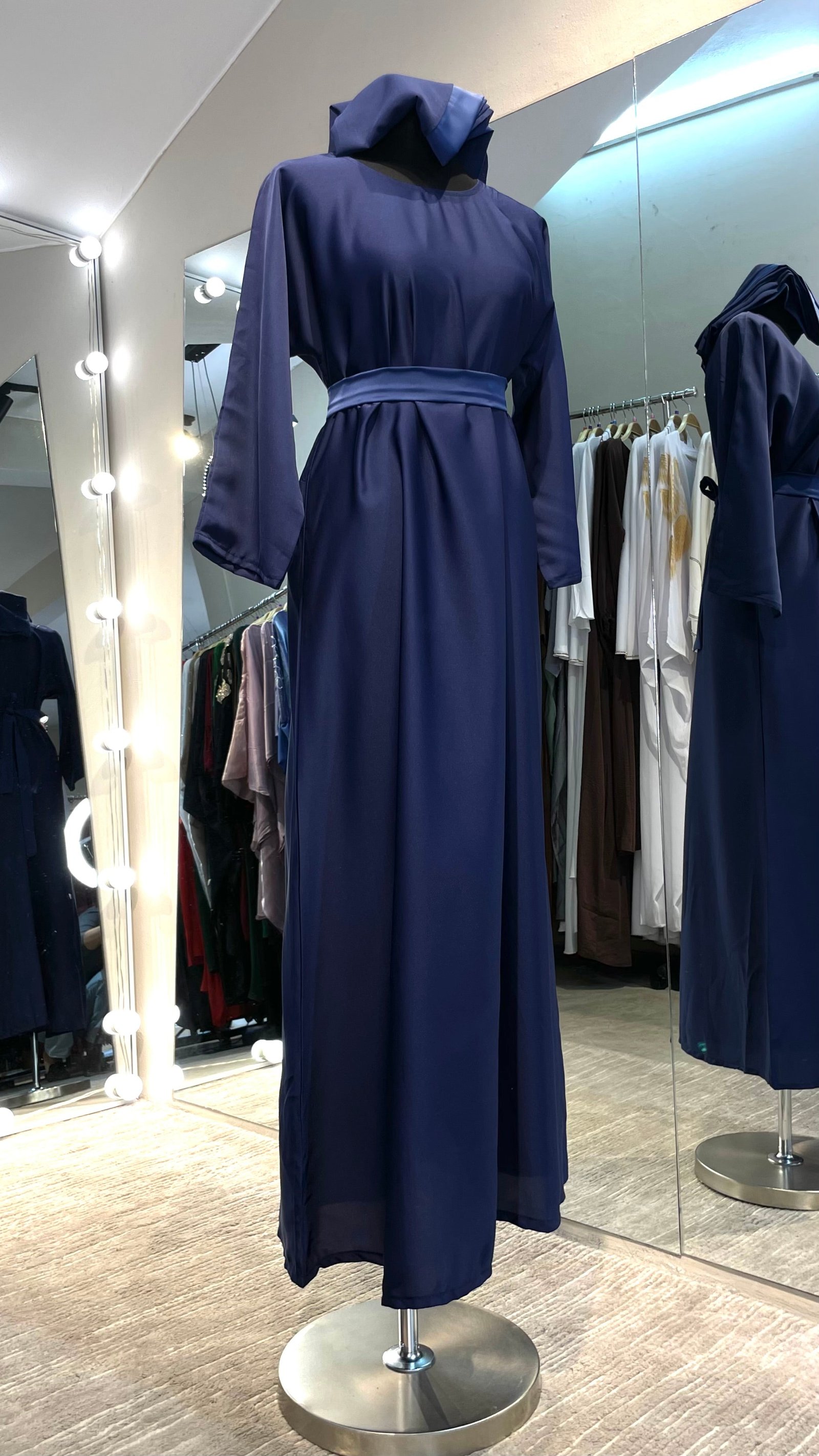 Navy Blue Farasha Robe with full Upper Stone Embellishment and Long-Sleeve Inner - Image 5