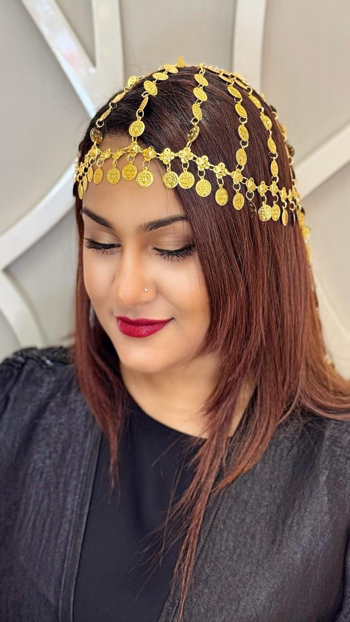Khaleeji headpiece line fall with Golden chain and coin ornaments - Image 2